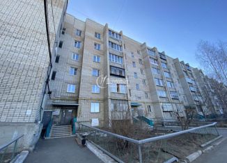 Продажа 2-комнатной квартиры, 51 м2, Курган, улица Макаренко, 96к2, жилой район Восточный