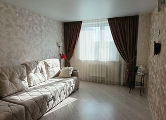 Продажа 1-ком. квартиры, 40 м2, Чебоксары, улица Болгарстроя, 1к1