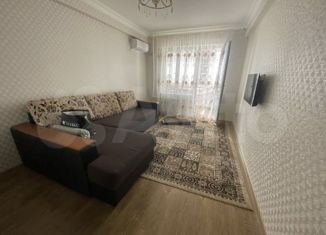 Продаю 1-ком. квартиру, 40 м2, Каспийск, ЖК Стройко, Кавказская улица, 18к2