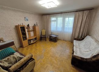 Продается 1-комнатная квартира, 40 м2, Смоленская область, микрорайон Кутузовский, 10