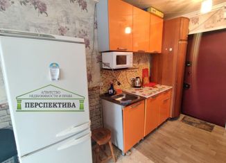 Продается 1-ком. квартира, 17 м2, Артём, улица Кирова, 150