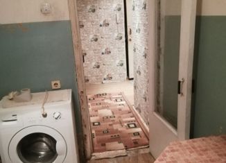 Продам 2-ком. квартиру, 46.7 м2, Алексин, Пионерская улица, 16