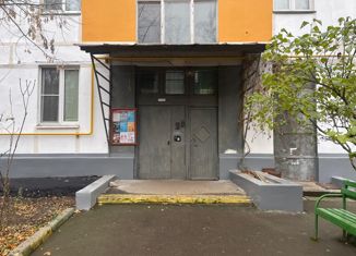 Продам 2-ком. квартиру, 55.2 м2, Москва, Варшавское шоссе, 55к1, метро Нагатинская