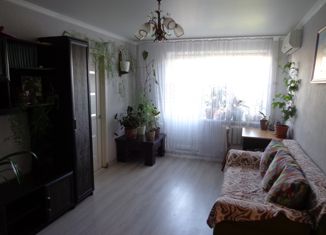 Продажа 3-комнатной квартиры, 56.8 м2, Славянск-на-Кубани, Красная улица, 64