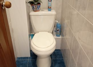 Продам 4-комнатную квартиру, 80.1 м2, Тольятти, улица Механизаторов, 31, Комсомольский район