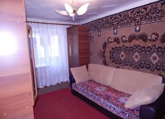 Продаю 2-комнатную квартиру, 41 м2, Гуково, Ленинградская улица, 28