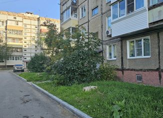 Продаю двухкомнатную квартиру, 44.7 м2, Хабаровский край, улица Мате Залки, 44