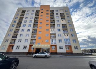 Продается однокомнатная квартира, 35.7 м2, Белово, квартал Сосновый, 12