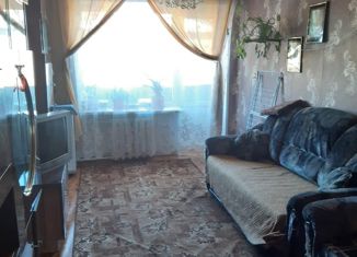 Продаю 3-комнатную квартиру, 59 м2, Старая Русса, улица Радищева, 7