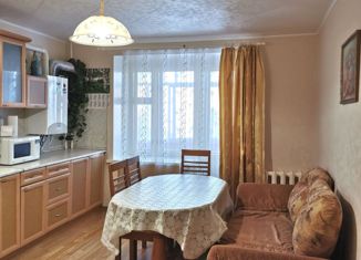 Продается 2-комнатная квартира, 68.5 м2, Архангельская область, улица Кузнецова, 12
