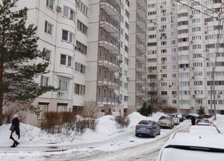 Продаю 1-комнатную квартиру, 50.4 м2, Москва, улица Островитянова, 9, улица Островитянова