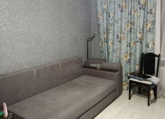 Продаю 2-комнатную квартиру, 42 м2, Новомосковск, Шахтёрская улица, 14А