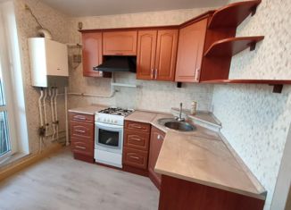 Сдам 1-ком. квартиру, 35 м2, Белгород, улица Щорса, 49