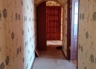 Продам трехкомнатную квартиру, 69 м2, село Заря, село Заря, 2