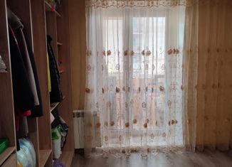 Продажа 4-ком. квартиры, 79.9 м2, Ишимбай, улица Чкалова, 4