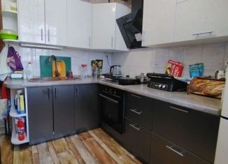 Продажа 3-ком. квартиры, 73 м2, Бурятия, Октябрьская улица, 11