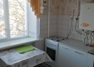 Продам 2-комнатную квартиру, 46.9 м2, Светлоград, Высотная улица, 3