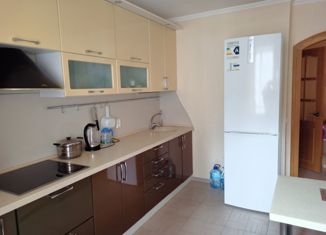 Продажа трехкомнатной квартиры, 83 м2, Вологда, Петрозаводская улица, 16