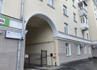 Продается 3-ком. квартира, 75.2 м2, Екатеринбург, Заводская улица, 32/2, Верх-Исетский район