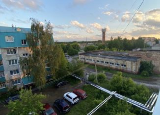 Продам однокомнатную квартиру, 34.5 м2, посёлок городского типа Медведево, Коммунистическая улица, 24