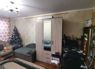 Продажа двухкомнатной квартиры, 50 м2, Строитель, улица 5 Августа, 2