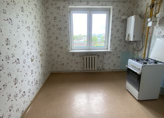 Продаю двухкомнатную квартиру, 52.8 м2, село Сарманово, улица Туфана, 63