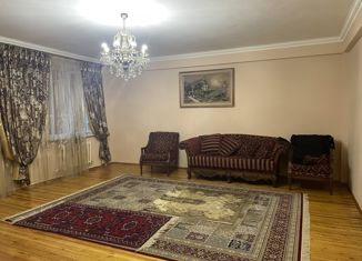 2-комнатная квартира на продажу, 120 м2, Дагестан, улица Гамзата Цадасы, 70А