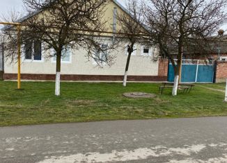 Продается дом, 72 м2, село Серноводское, Октябрьская улица
