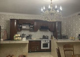 Продам дом, 180 м2, аул Махмуд-Мектеб