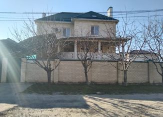 Продам дом, 350 м2, Краснодар, микрорайон Завод Радиоизмерительных Приборов, Западно-Кругликовская улица