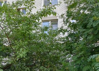 Продаю двухкомнатную квартиру, 41 м2, посёлок Строитель, микрорайон Центральный, 30