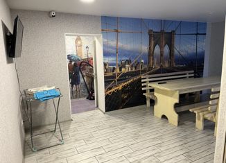 Продам 2-комнатную квартиру, 75 м2, Елабуга, улица Тугарова, 79