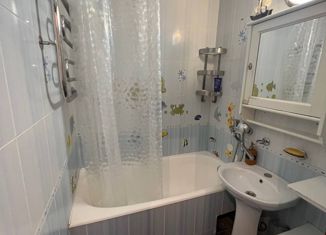 Продается 3-ком. квартира, 63.9 м2, Москва, улица Новаторов, 34к5, улица Новаторов