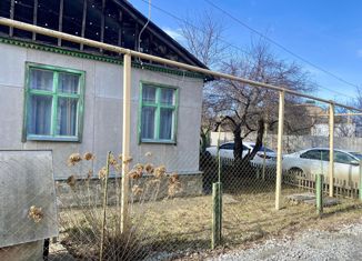 Продам дом, 53.8 м2, рабочий посёлок Латная, улица Чапаева, 25