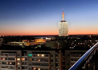 Продажа 4-ком. квартиры, 140 м2, Архангельск, Поморская улица, 26