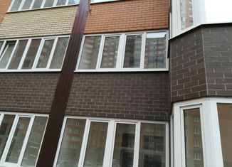 Продается 1-комнатная квартира, 46 м2, Краснодар, Домбайская улица, 63, микрорайон Губернский