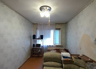 Продается 4-комнатная квартира, 75.8 м2, Апатиты, проспект Сидоренко, 25