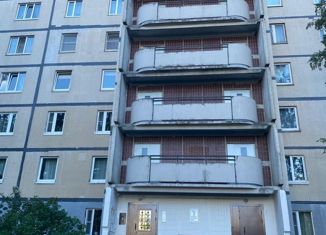 Продаю 4-комнатную квартиру, 94.7 м2, Санкт-Петербург, метро Беговая, Приморский проспект, 145к2