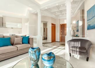 Продам трехкомнатную квартиру, 135 м2, Сочи, Депутатская улица, 2, микрорайон Светлана