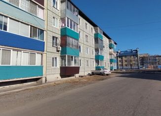 Продажа двухкомнатной квартиры, 50.1 м2, Белогорск, улица 50 лет Комсомола, 123
