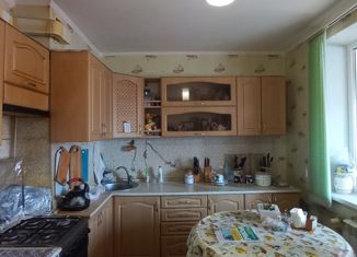 Продаю трехкомнатную квартиру, 69 м2, поселок Дубовое, Ягодная улица, 5Б