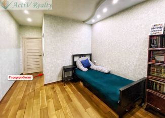 Продается 3-ком. квартира, 93.5 м2, посёлок Коммунарка, Лазурная улица, 14