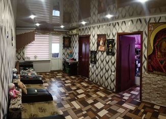 4-ком. квартира на продажу, 60.3 м2, Новотроицк, улица Марии Корецкой, 20