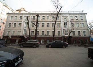 Продажа 3-комнатной квартиры, 71 м2, Москва, Большой Патриарший переулок, 12с2, Большой Патриарший переулок
