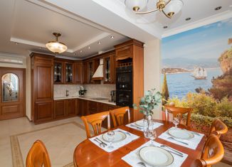 Продам трехкомнатную квартиру, 105 м2, Новосибирск, улица Романова, 55, улица Романова