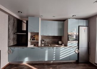 Продается трехкомнатная квартира, 81.9 м2, Лянтор, 4-й микрорайон, 29