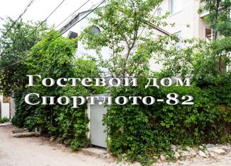 Сдам в аренду дом, 70 м2, Крым, Приморская улица, 8