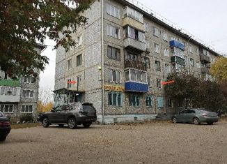 Продается четырехкомнатная квартира, 62 м2, Канск, микрорайон Северный, 27