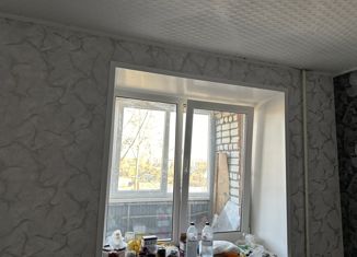 Продаю 1-ком. квартиру, 21.1 м2, Сарапул, улица Карла Маркса, 42