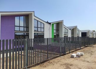 Продается таунхаус, 55 м2, Калмыкия, улица В.И. Ленина, 333Ак1